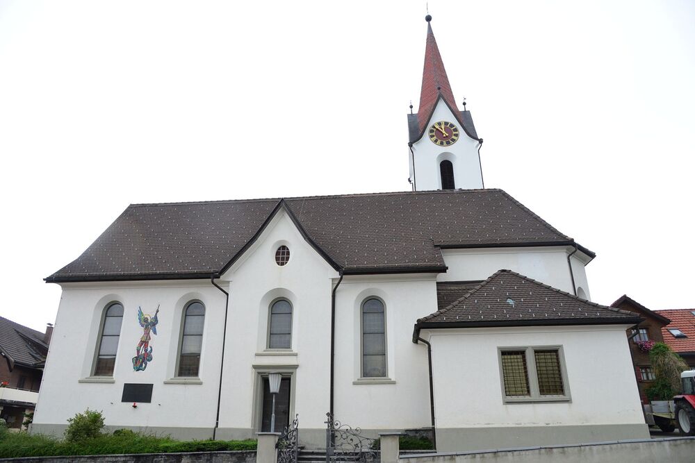 Kirche Dafins, Pfarre zum Hl. Josef, 09. August 2013